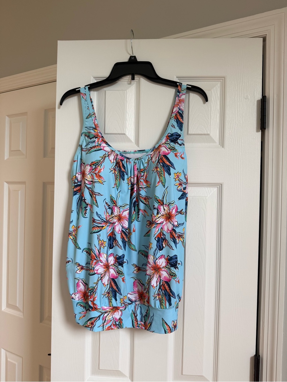 Light Blue Floral Scoop Swim Tank Top